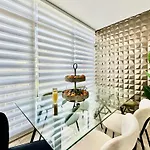 Clubrent - Magnificent Apartment, Bermudas Building *